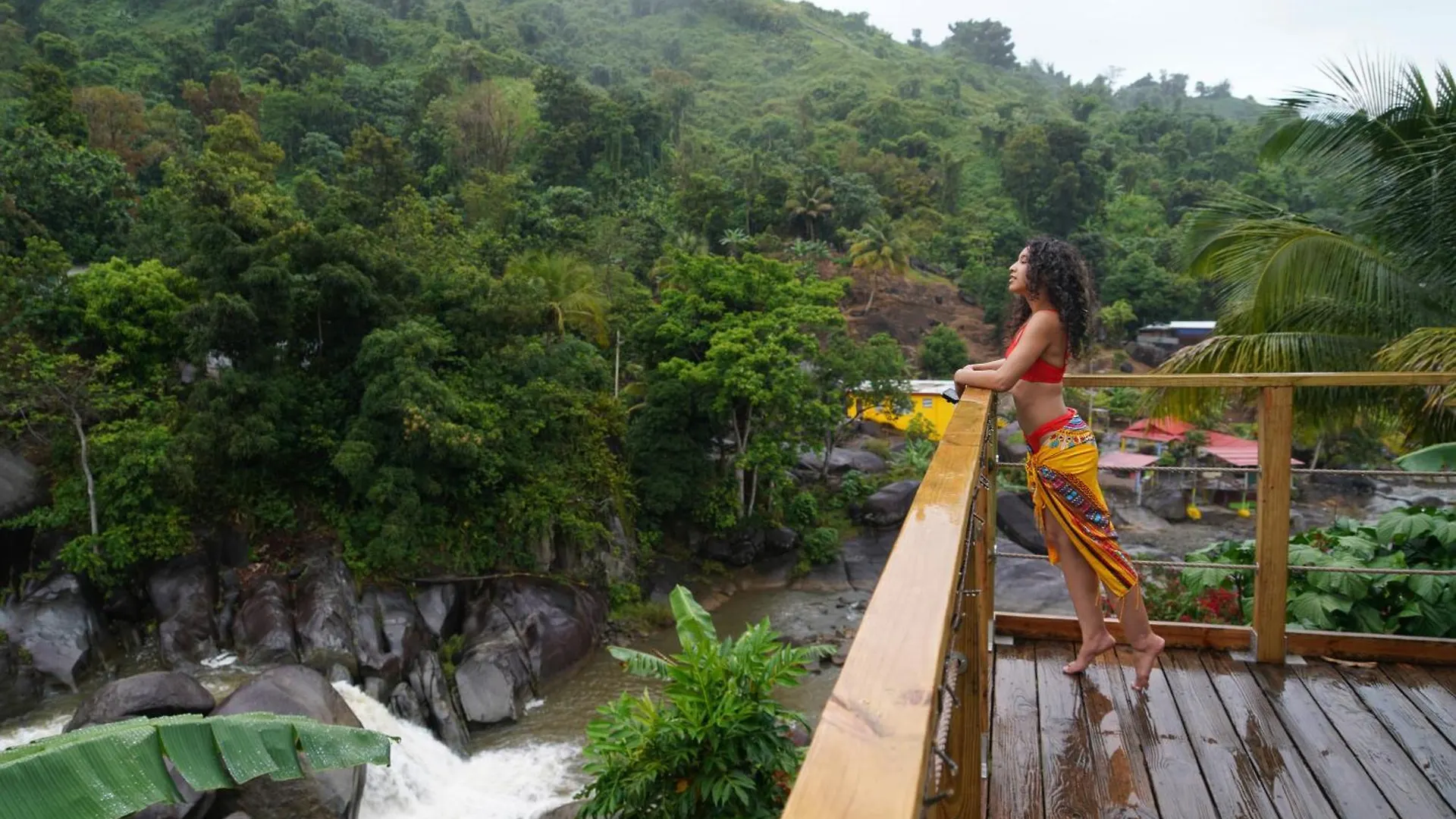 Campismo de Luxo El Yunque Glamping River View At Casa Parcha Naguabo